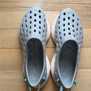 Kane Gray Revive Recovery Slip-On Shoes